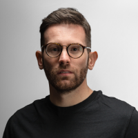 Tomas Karan