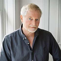 Erik Larson