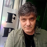 Dušan Nedeljković Rođeni zli