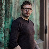 Bobi Pirs Kradljivac luridijuma